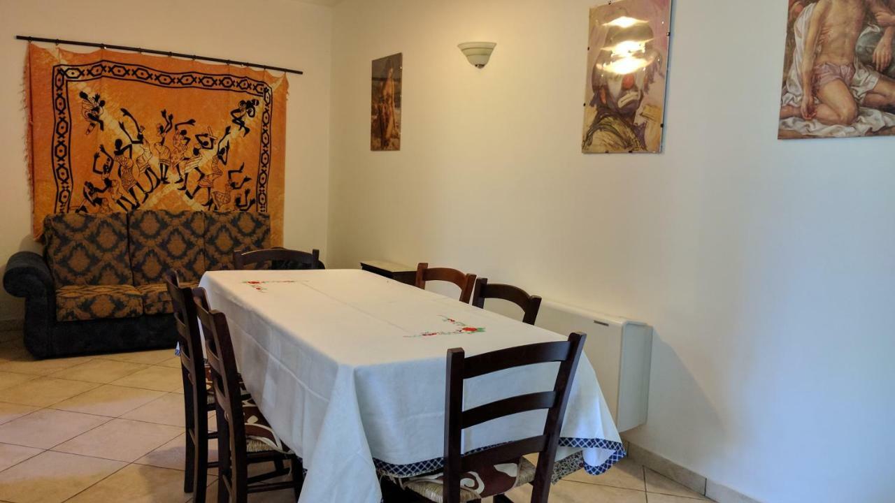 La Casa Di Mary Villa Amelia Buitenkant foto