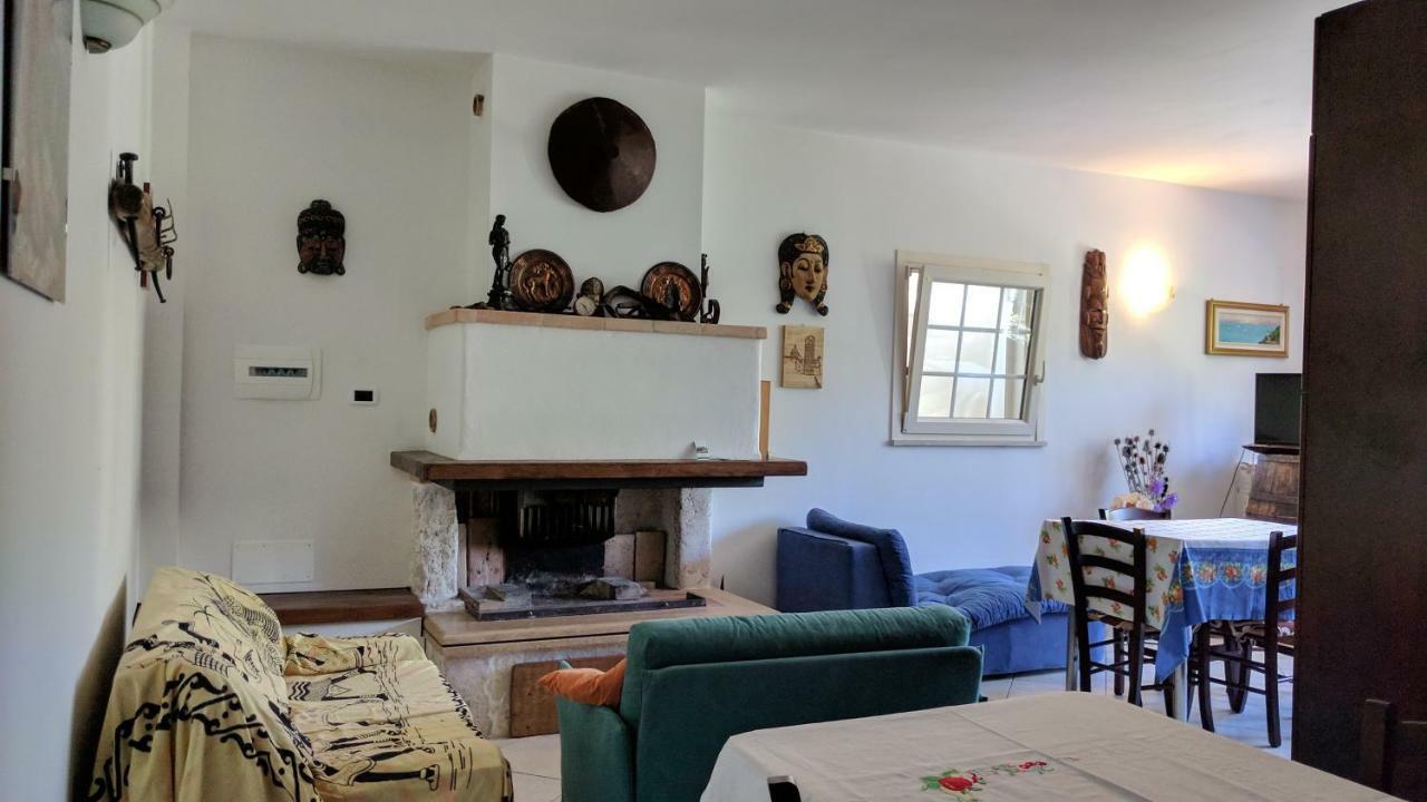 La Casa Di Mary Villa Amelia Buitenkant foto